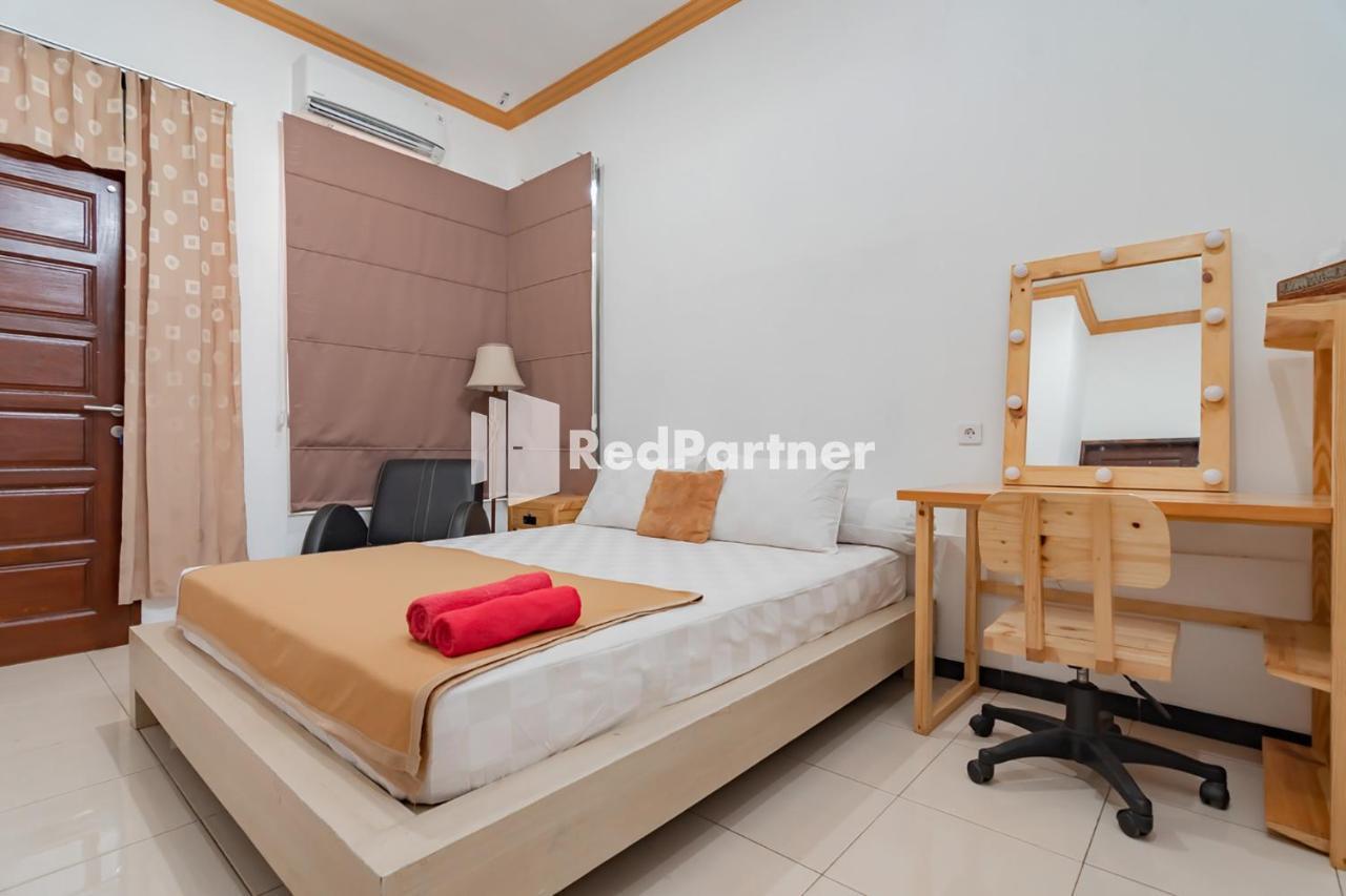Langkar Guest House Syariah Mitra Reddoorz ซามารินดา ภายนอก รูปภาพ