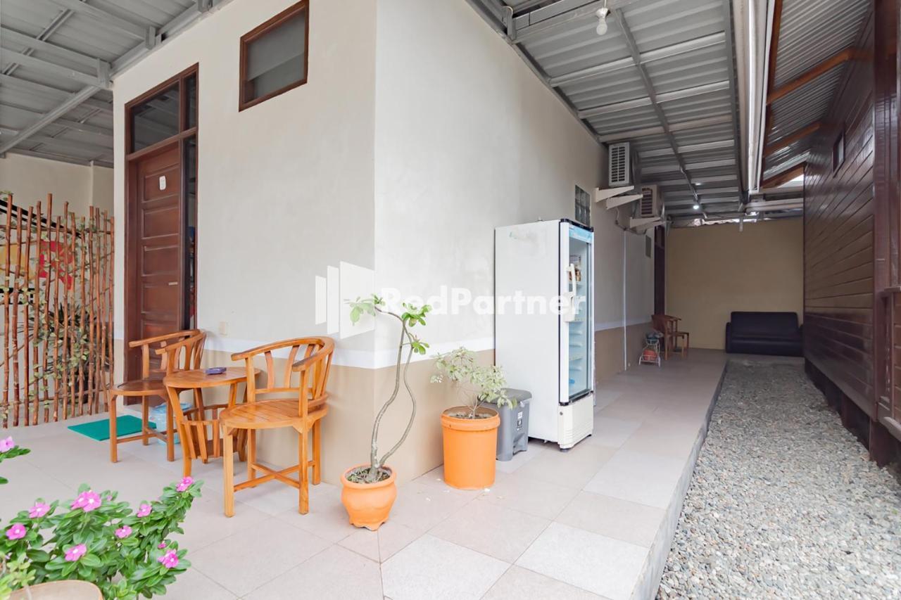 Langkar Guest House Syariah Mitra Reddoorz ซามารินดา ภายนอก รูปภาพ