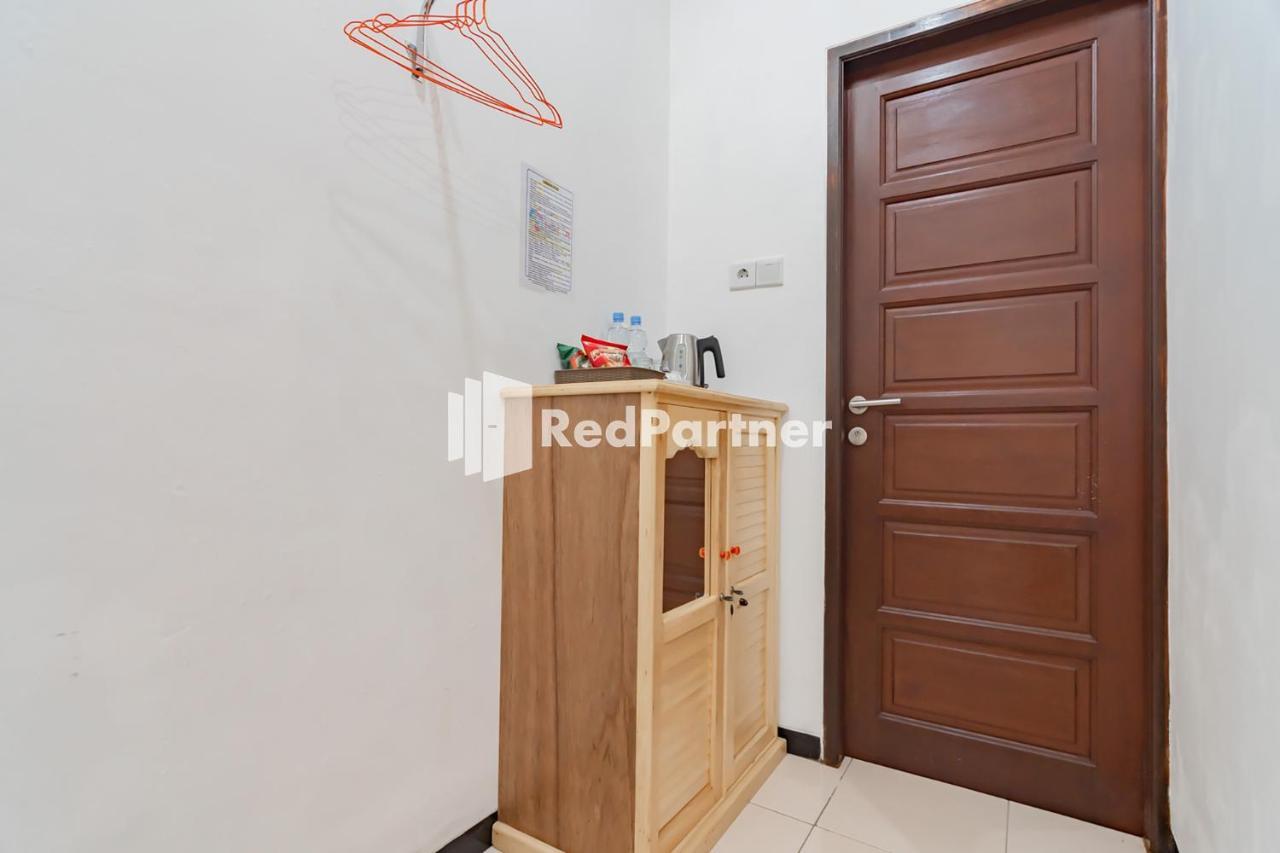 Langkar Guest House Syariah Mitra Reddoorz ซามารินดา ภายนอก รูปภาพ