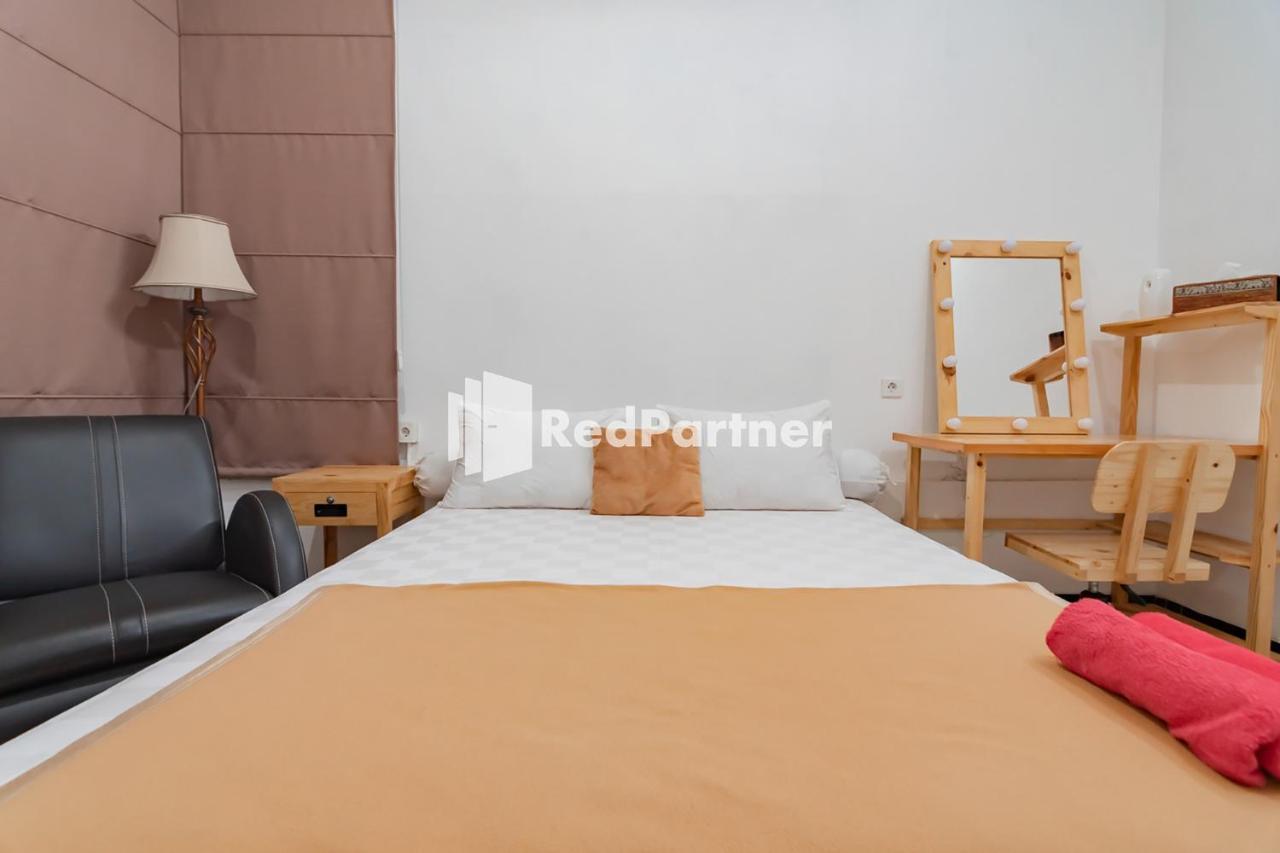 Langkar Guest House Syariah Mitra Reddoorz ซามารินดา ภายนอก รูปภาพ