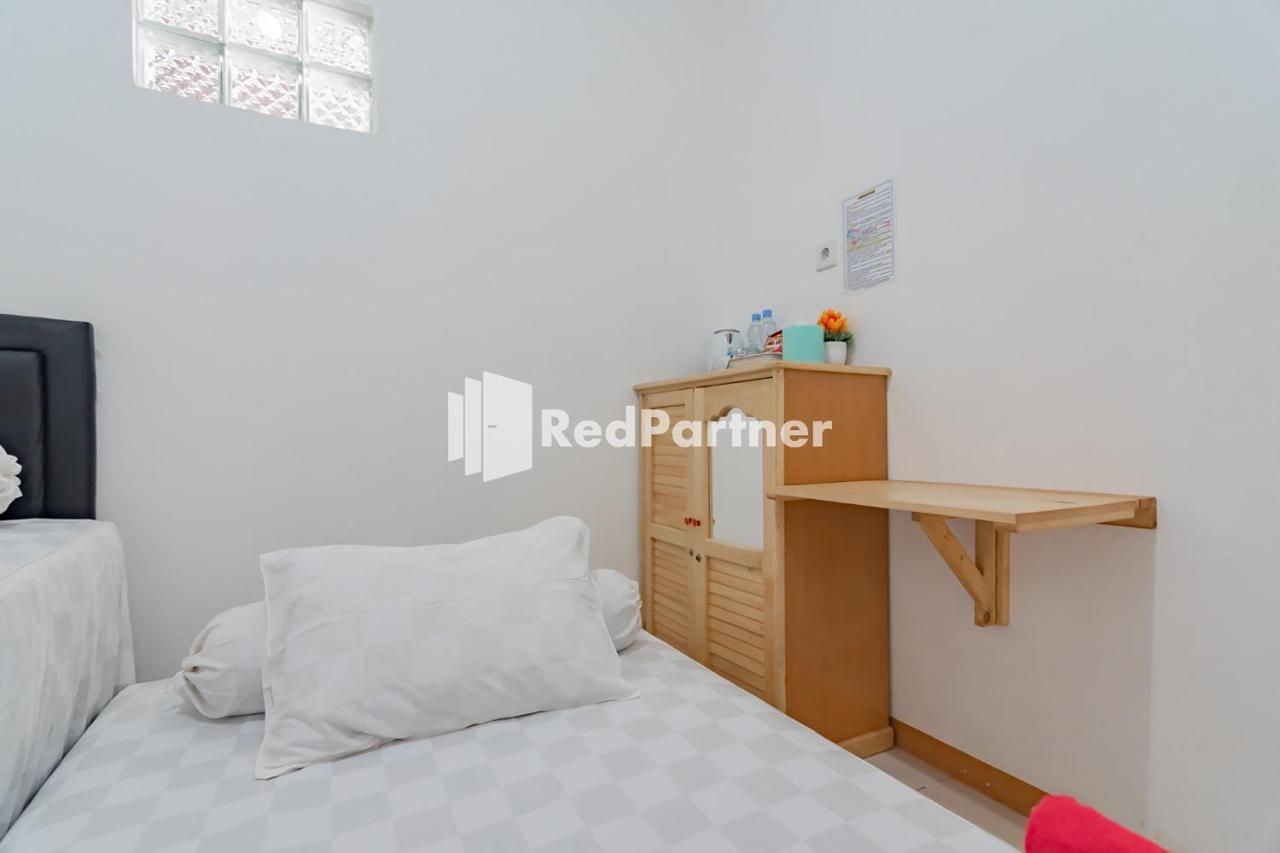 Langkar Guest House Syariah Mitra Reddoorz ซามารินดา ภายนอก รูปภาพ